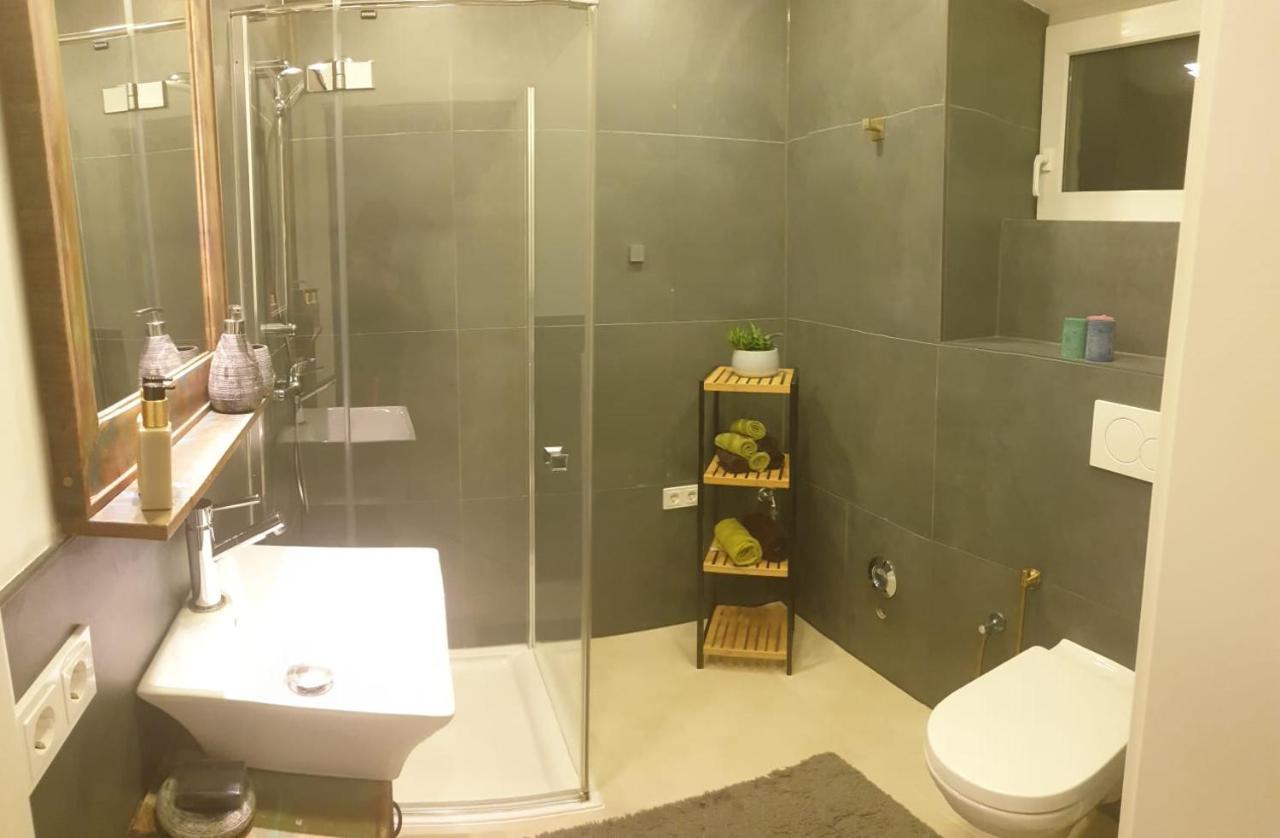 Apartment Mit Schoener, Moderner Einrichtung 科隆 外观 照片